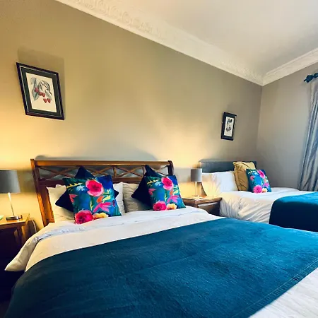 Acrewood House Homestay